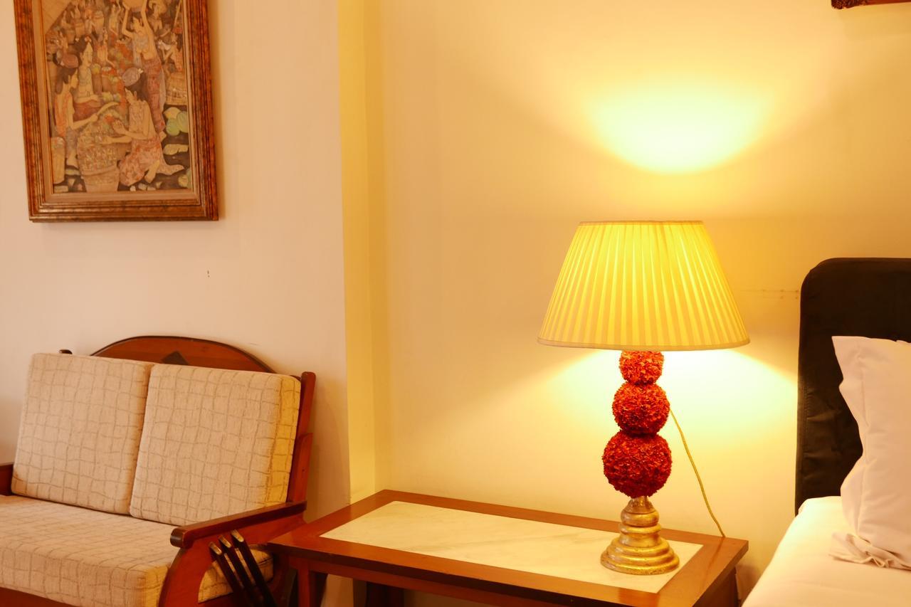 Ciwulan 36 Guest House 万隆 外观 照片