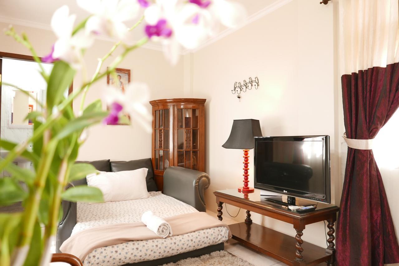 Ciwulan 36 Guest House 万隆 外观 照片