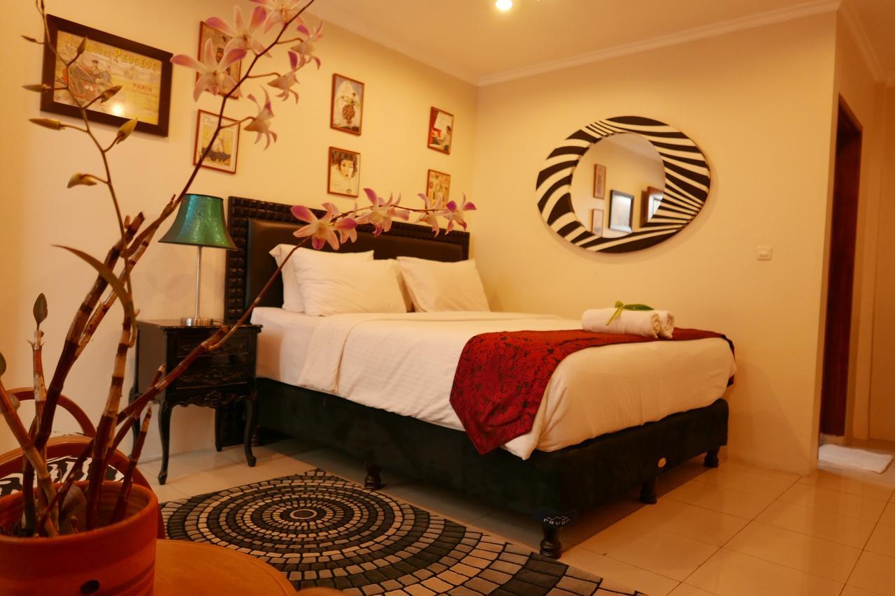 Ciwulan 36 Guest House 万隆 外观 照片