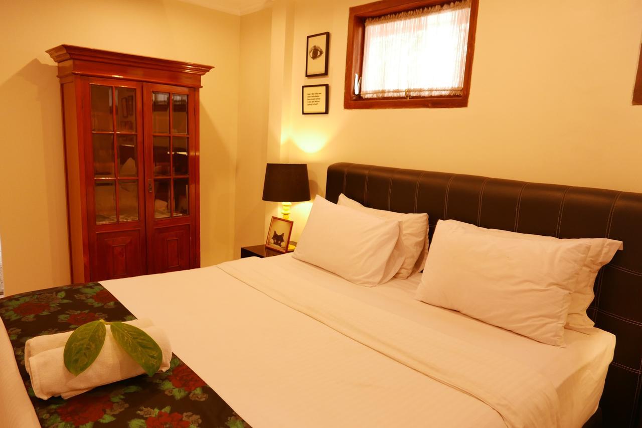 Ciwulan 36 Guest House 万隆 外观 照片